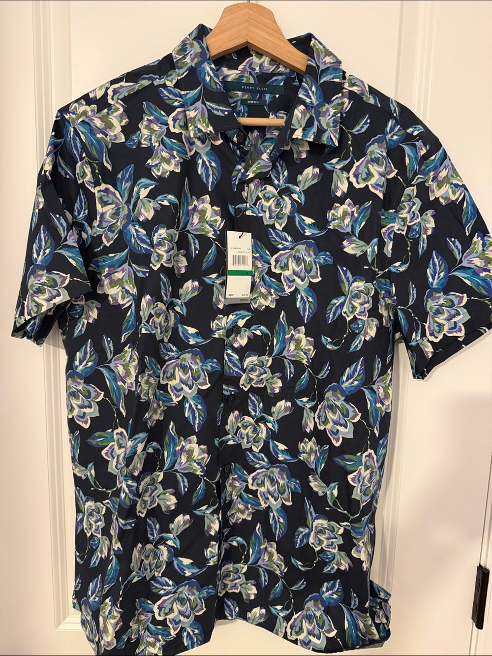 Perry Ellis Navy Floral Short-Sleeve Button-Down Shirt